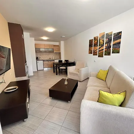 Mountain View Apartment *